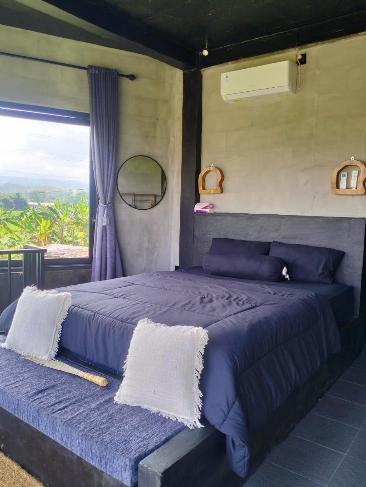 Kubu Black House Jembrana